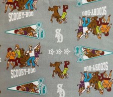 Fat Quarter Scooby Doo And Gang On Grey Quilting Cotton Fabric