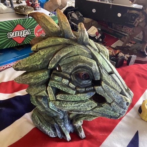 Dragon sculpture head - sculpture, inch