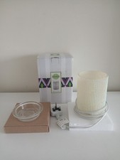 Scentsy Electric Wax Melts Candle Burner  Pearlescent Mother of Pearl in box 
