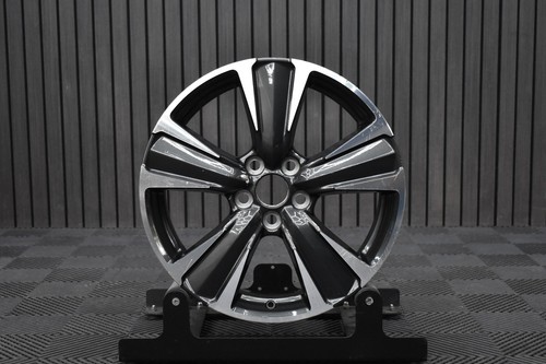 Lexus alloy wheel - 18",
