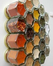 Magnetic spice jars - 🦊,