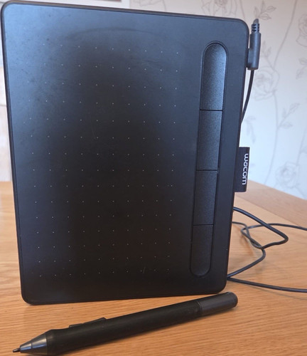 Wacom intuos small ctl 400 - intuos, ctl-400