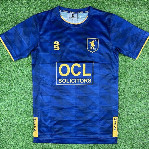 Mansfield town 2021 - town, 2021/2022