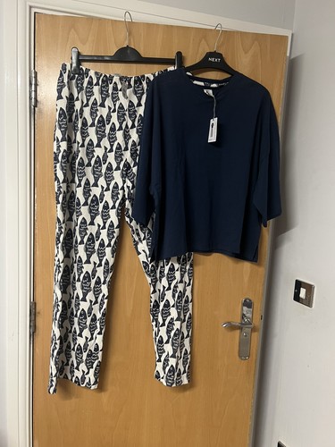 Next women fish - women’s, navy