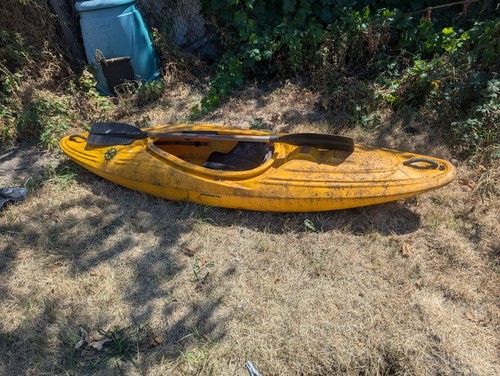Robson moonster kayak - robson,