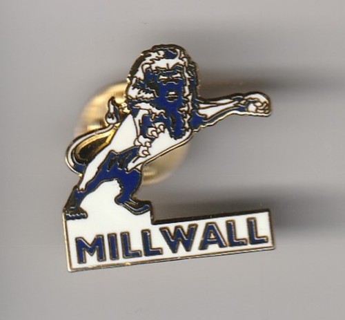 Millwall lapel badge no - -,