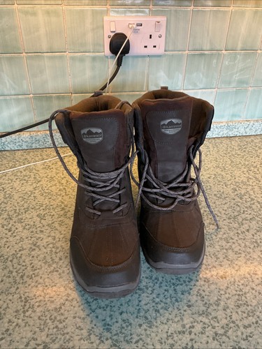 Winter boots snowy style - boots,