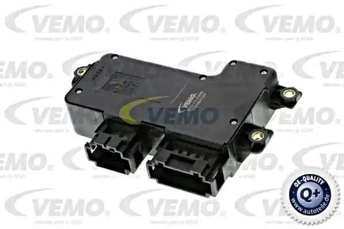 Seat adjustment control switch - seat,
