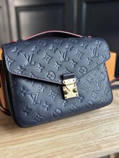 Louis Vuitton Medium Pochette