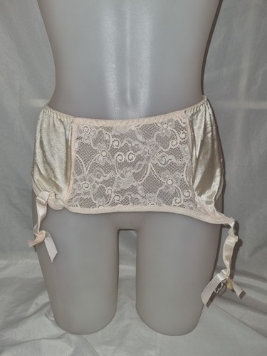 Gorgeous cream floral lace