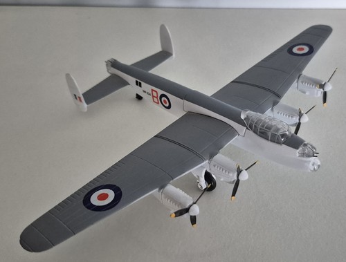 Corgi avro lancaster 144 - lancaster, 1:144