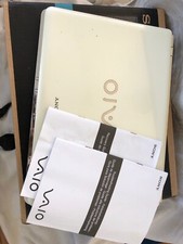 Sony Vaio laptop VGNCR11S