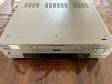 Sony DSR-30P DVCAM Mini DV dvcam Digital Video cassette Recorder deck UNTESTED