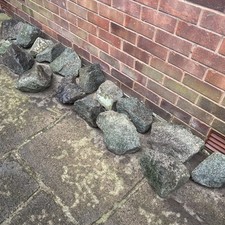 Garden Rocks X 17 medium ? Granite Rockery Stones various sizes Used