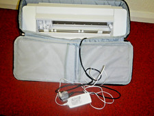 Silhouette Cameo 4 - with accessories and manual