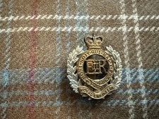 Vintage British Army Cap Badge