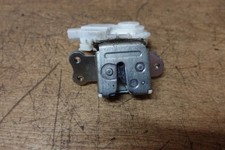 43926 C6H 2013 MITSUBISHI