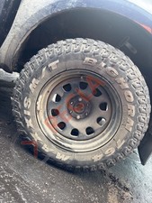 NISSAN NAVARA AVENTURA 4X4 D40 2005-2006 Set of 17" Steel Wheels & Tyres