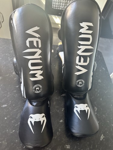 Venum shin guards size - guards,