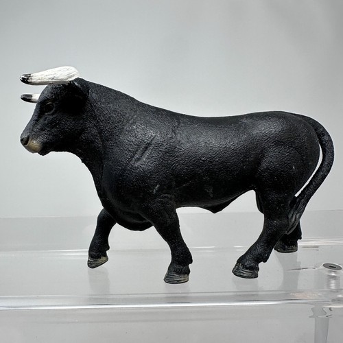 Schleich black bull figure - black,