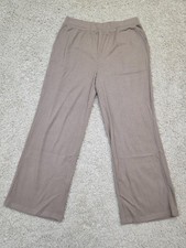 EZ by Nina Leonard Pants