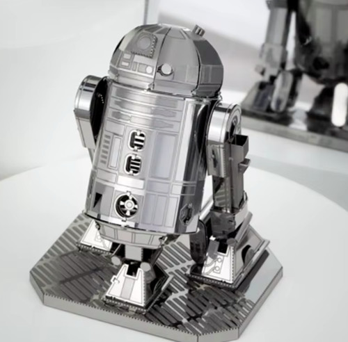 Inspired metal model - r2-d2,