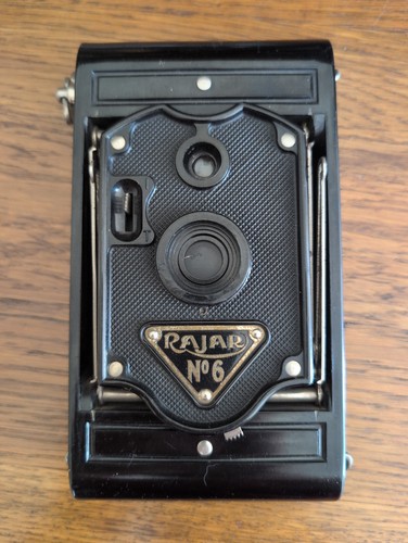 Vintage rajar bakelite - no,