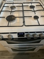 New world Freestanding gas cooker