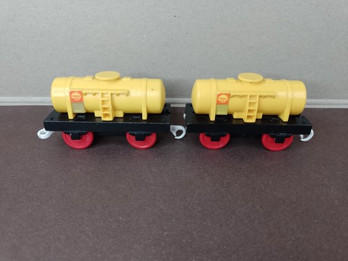 Two shell tankers tomy - shell,
