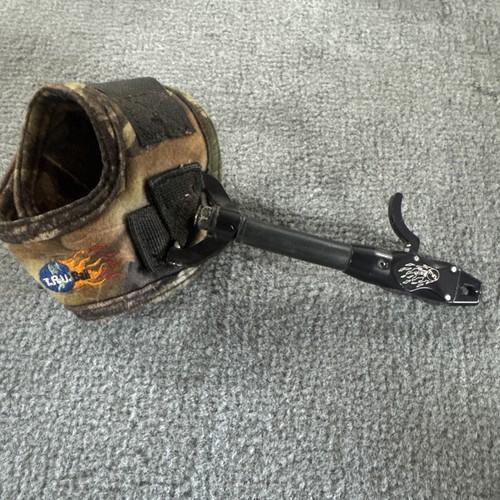 Compound bow hunting - bow, tru