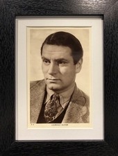 Laurence Olivier, UK Actor