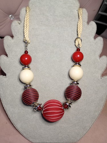 Chunky red laura - laura, ashley