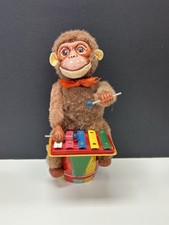 Vintage 1950’s Tin Wind Up
