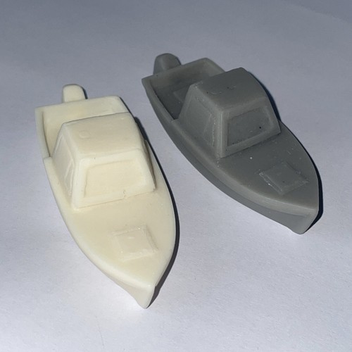 Small cabin cruiser with - cabin,