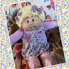 Lovely Vintage Cabbage Patch Kids Doll Girl HM8 Short Lemon Blonde Hair Blue Eye