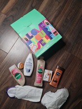 Dove Gift Set Includes Radox