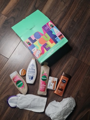 Dove gift set - gift,