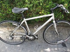 SPECIALIZED SIRRUS BIKE