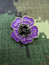 ANIMALS OF WAR PIN BADGE P0PPY BADGE PURPLE P0PPY REMEMBRANCE DAY FAST+FREE DEL