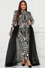 Size 18 Black Ivory Sequin