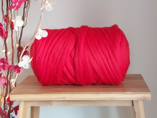 Rose red merino - red*, wool