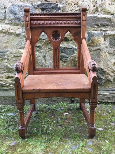 Fine carved neo gothic - fine,