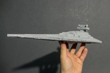 Imperial Star Destroyer Model WHITE 