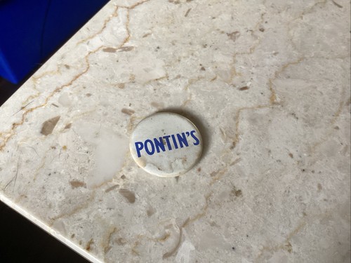 Pontins vintage badge - pontins,