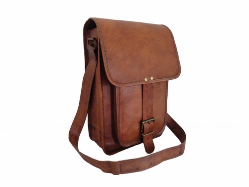 Real leather messenger - in,