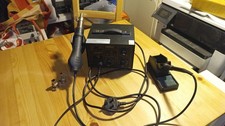 soldering/desoldering station