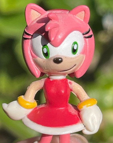 Sega sonic the hedgehog - x, amy