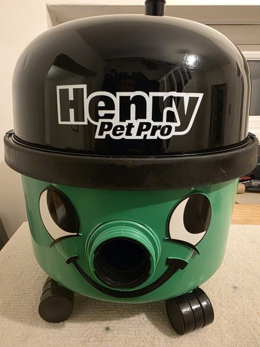 Henry numatic pet pro vacuum - henry,