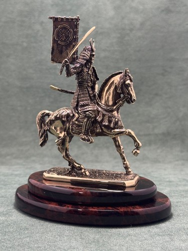 Art deco mounted - mounted, samurai