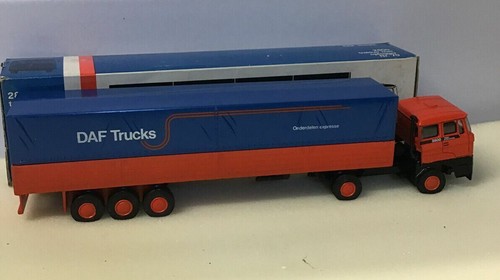 Lion toys scale truck - lion,